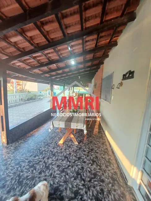 Foto 6 de Chácara com 3 quartos à venda, 250m2 em Aracoiaba Da Serra - SP