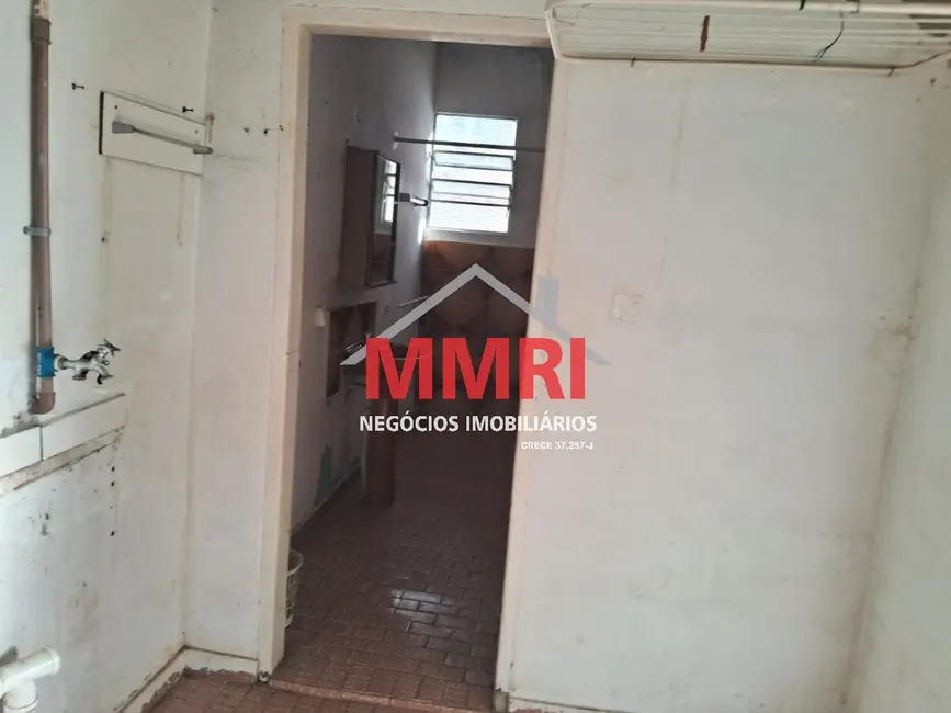 Casa com 3 quartos à venda, 500m2 em Vila Santana, Sorocaba - SP - imagem 3 Foto 3 de Casa com 3 quartos à venda, 500m2 em Vila Santana, Sorocaba - SP