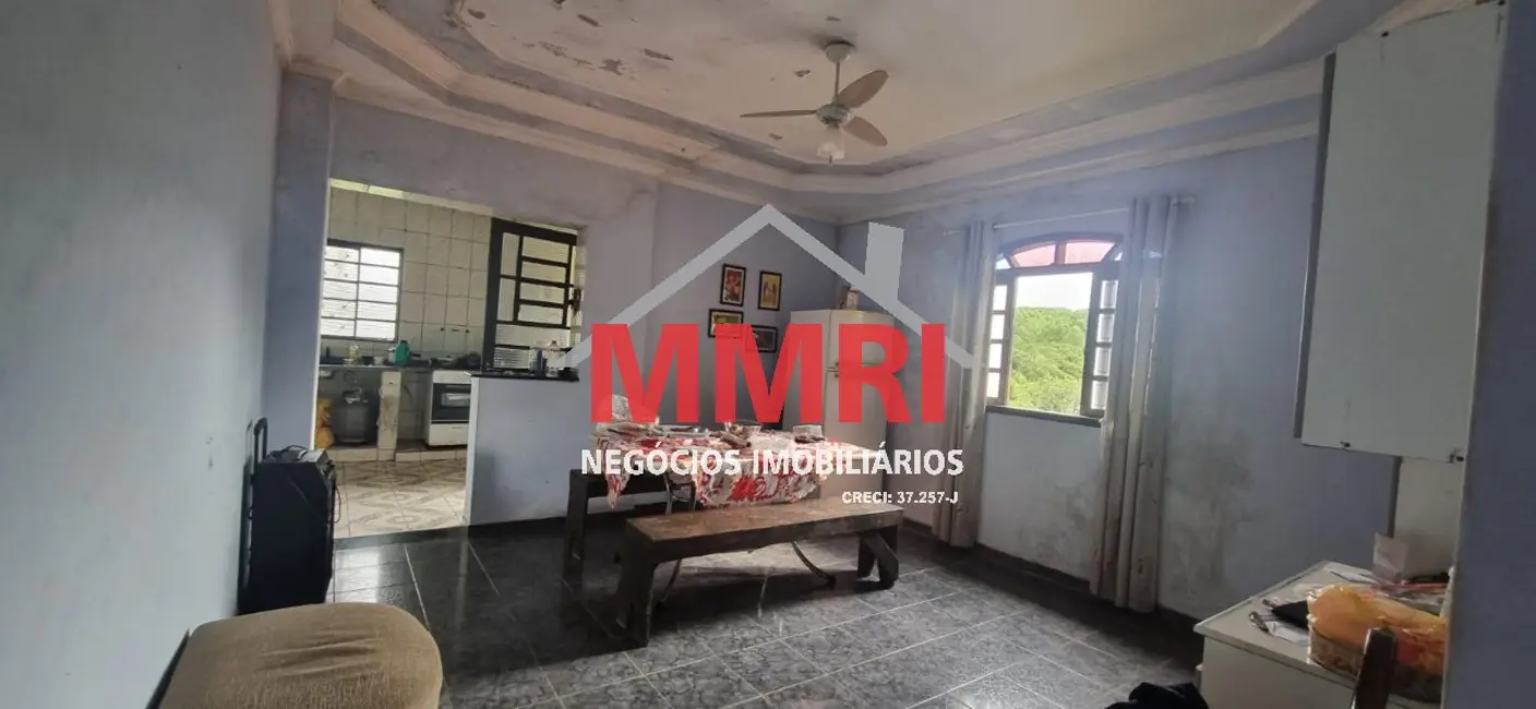 Foto 2 de Chácara com 2 quartos à venda, 200m2 em Aracoiaba Da Serra - SP