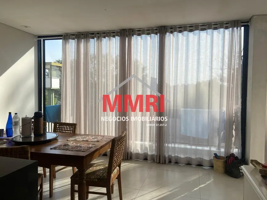 Foto 3 de Chácara com 4 quartos à venda, 347m2 em Aracoiaba Da Serra - SP