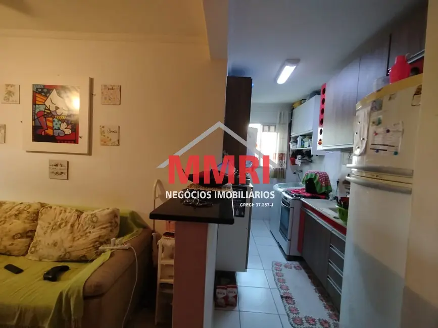 Foto 8 de Apartamento com 2 quartos à venda, 49m2 em Vossoroca, Votorantim - SP