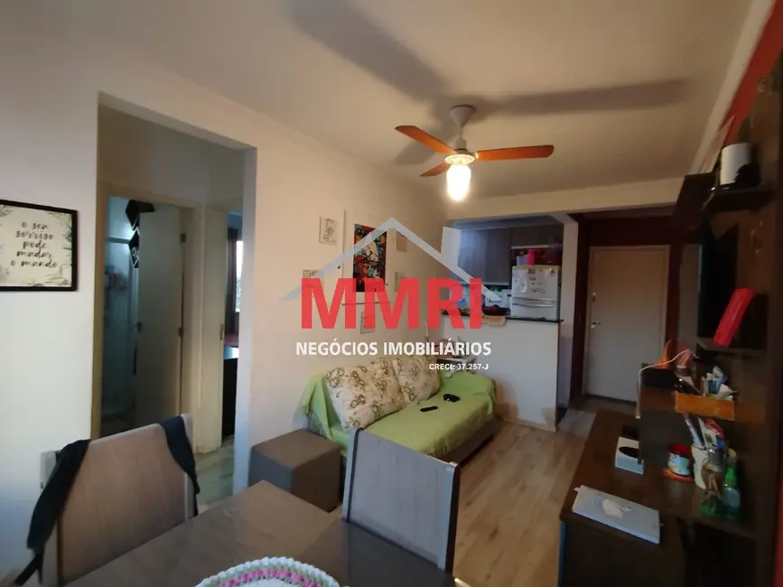 Foto 3 de Apartamento com 2 quartos à venda, 49m2 em Vossoroca, Votorantim - SP