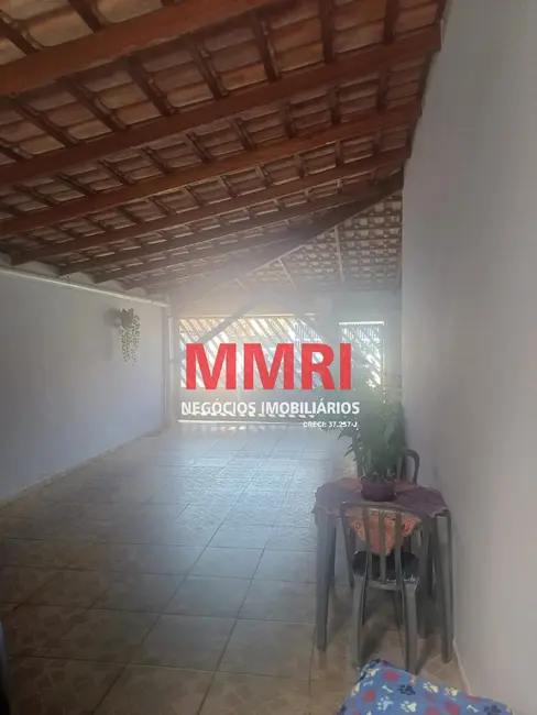 Foto 2 de Casa com 4 quartos à venda, 348m2 em Aracoiaba Da Serra - SP