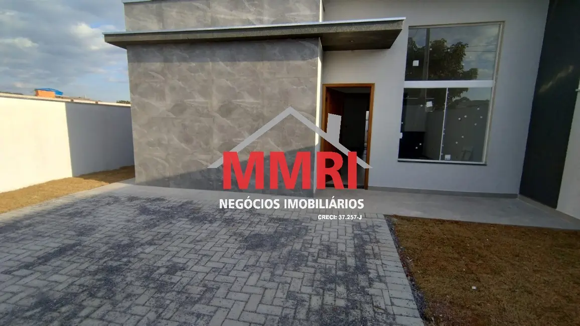 Foto 1 de Casa com 3 quartos à venda, 115m2 em Aracoiaba Da Serra - SP