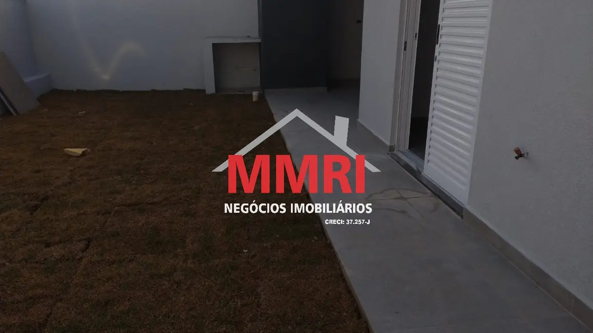 Foto 3 de Casa com 3 quartos à venda, 115m2 em Aracoiaba Da Serra - SP