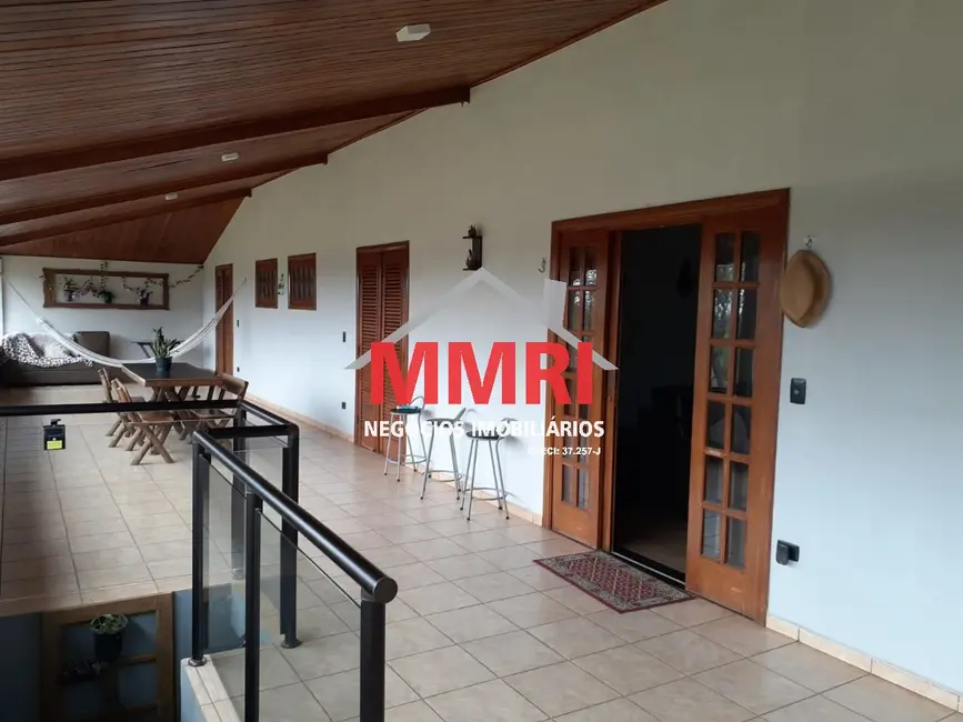 Foto 2 de Casa com 3 quartos à venda, 341m2 em Aracoiaba Da Serra - SP