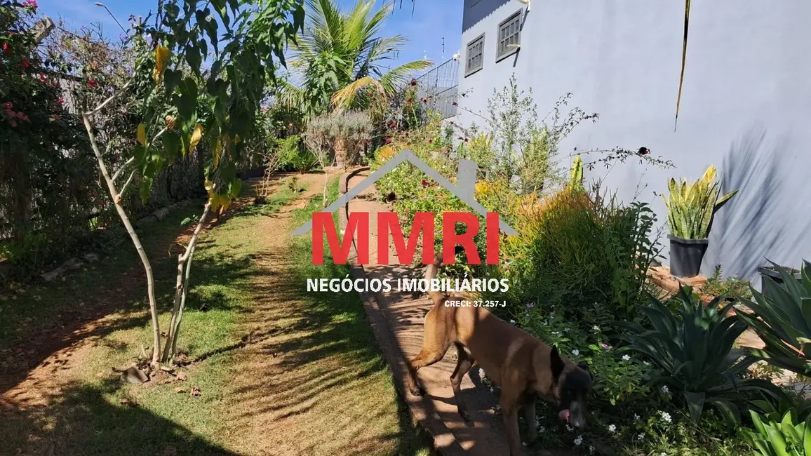 Foto 4 de Casa com 3 quartos à venda, 341m2 em Aracoiaba Da Serra - SP