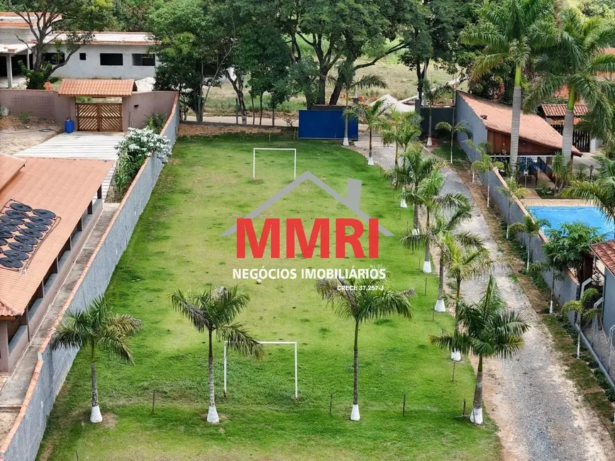 Foto 1 de Sítio / Rancho com 4 quartos à venda, 330m2 em Capela Do Alto - SP