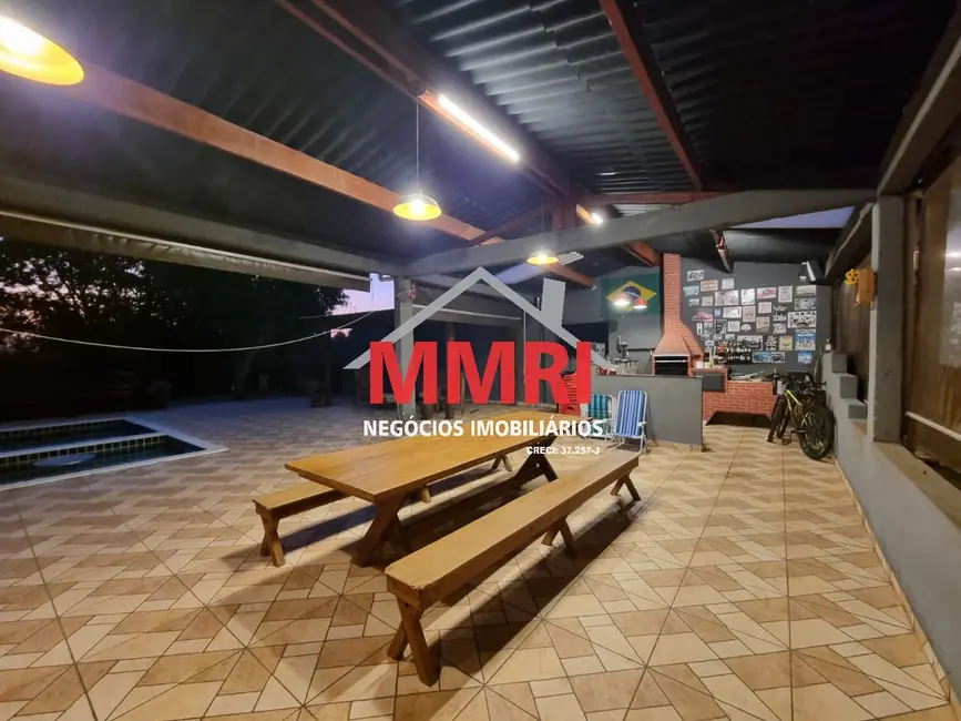 Chácara com 2 quartos à venda, 220m2 em Aracoiaba Da Serra - SP - imagem 4 Foto 4 de Chácara com 2 quartos à venda, 220m2 em Aracoiaba Da Serra - SP