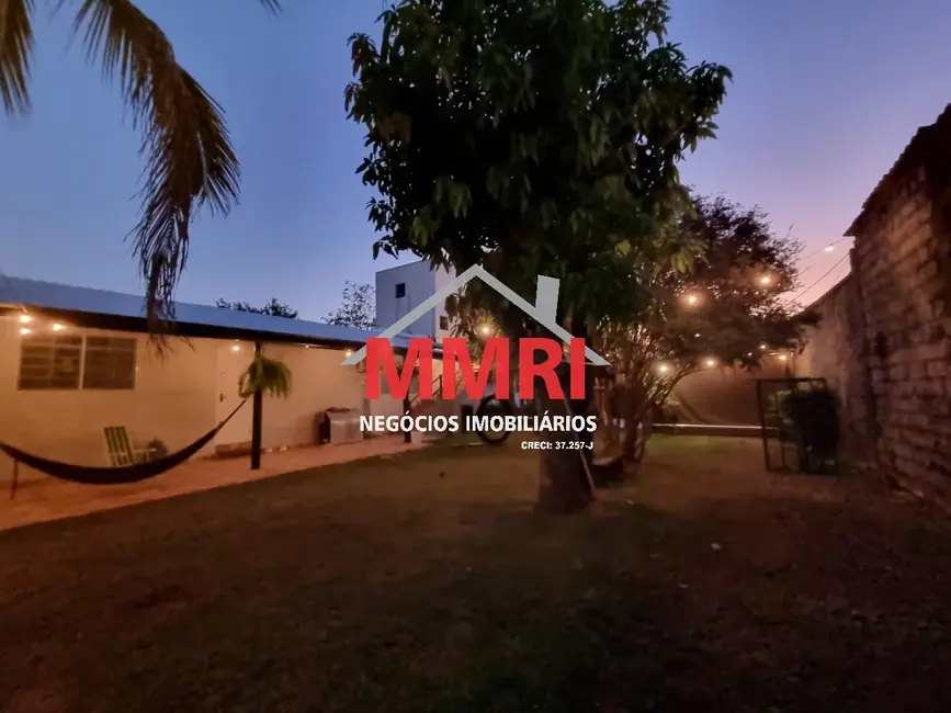Foto 2 de Chácara com 2 quartos à venda, 220m2 em Aracoiaba Da Serra - SP