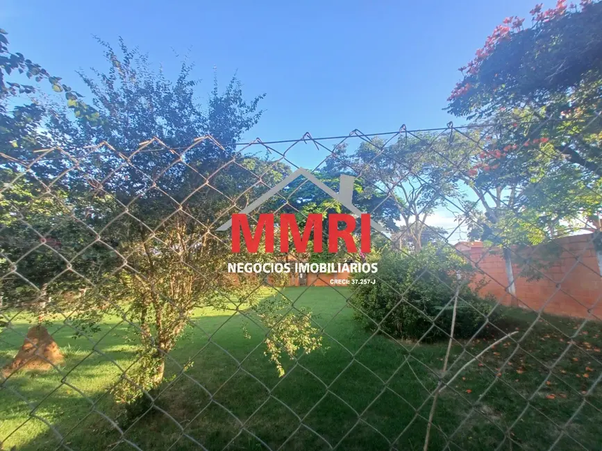 Foto 1 de Terreno / Lote à venda, 250m2 em Aracoiaba Da Serra - SP