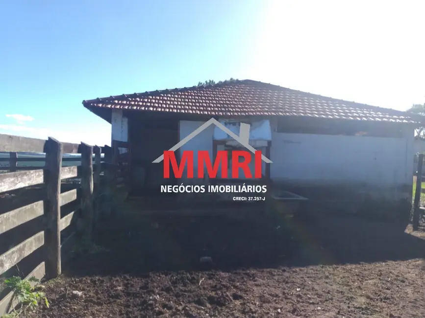 Sítio / Rancho à venda em Capela Do Alto - SP - imagem 8 Foto 8 de Sítio / Rancho à venda em Capela Do Alto - SP