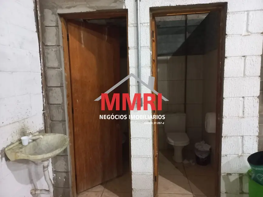 Foto 3 de Armazém / Galpão para alugar, 700m2 em Aracoiaba Da Serra - SP