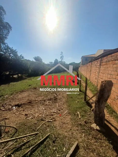 Foto 2 de Terreno / Lote à venda, 522m2 em Aracoiaba Da Serra - SP