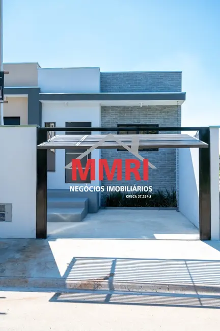 Foto 4 de Casa de Condomínio com 2 quartos à venda, 100m2 em Aracoiaba Da Serra - SP