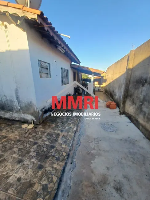 Foto 2 de Casa com 2 quartos à venda, 100m2 em Aracoiaba Da Serra - SP