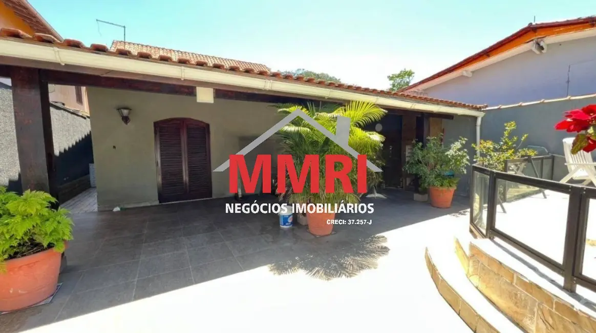 Foto 9 de Casa com 5 quartos à venda, 150m2 em Enseada, Guaruja - SP