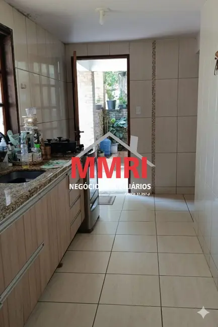 Foto 10 de Chácara com 3 quartos à venda, 200m2 em Aracoiaba Da Serra - SP