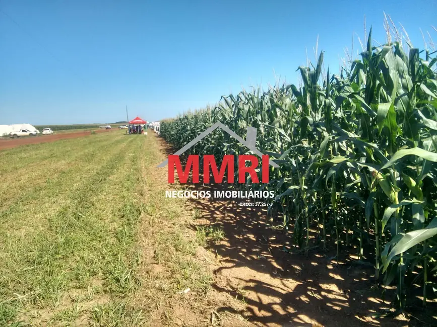 Foto 3 de Fazenda / Haras à venda, 33000m2 em Centro Histórico, Porto Alegre - RS