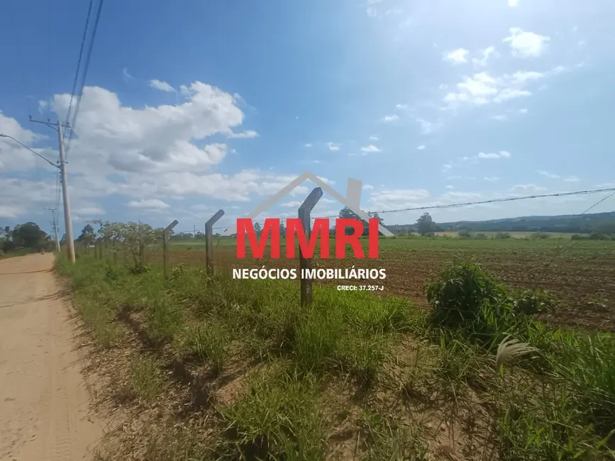 Foto 3 de Terreno / Lote à venda, 10917m2 em Aracoiaba Da Serra - SP