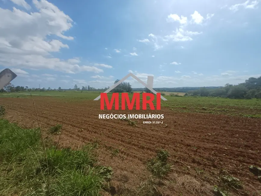 Foto 1 de Terreno / Lote à venda, 10917m2 em Aracoiaba Da Serra - SP