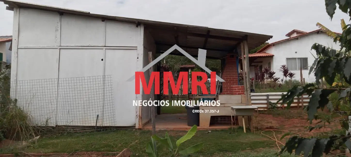 Foto 3 de Terreno / Lote à venda, 100m2 em Aracoiaba Da Serra - SP