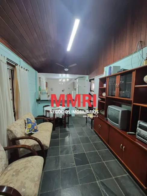 Foto 4 de Chácara com 4 quartos à venda, 350m2 em Aracoiaba Da Serra - SP