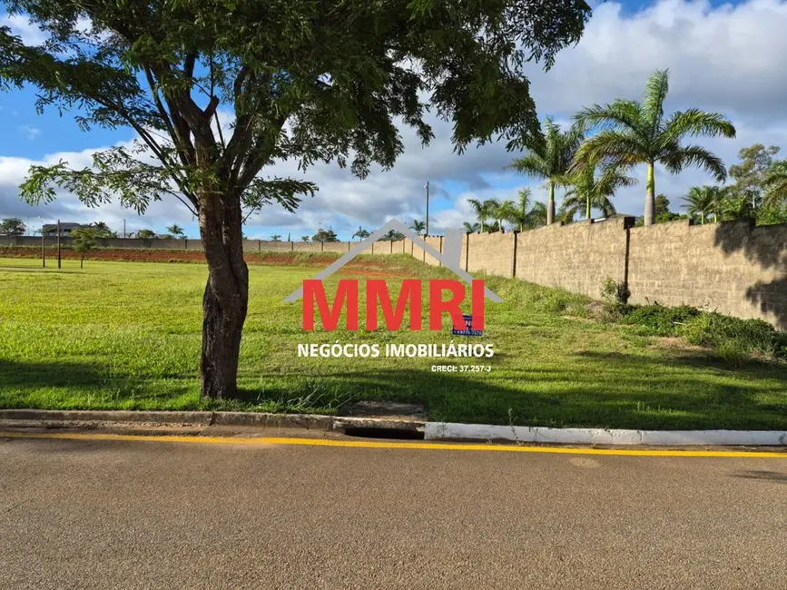 Foto 6 de Terreno / Lote à venda, 1646m2 em Aracoiaba Da Serra - SP