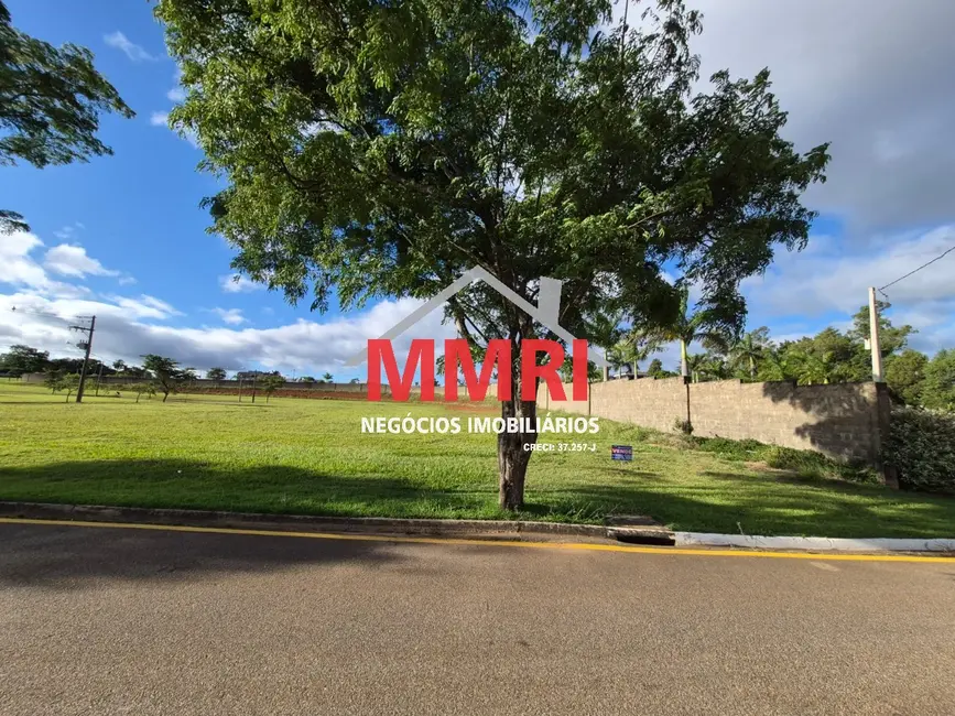 Foto 4 de Terreno / Lote à venda, 1646m2 em Aracoiaba Da Serra - SP