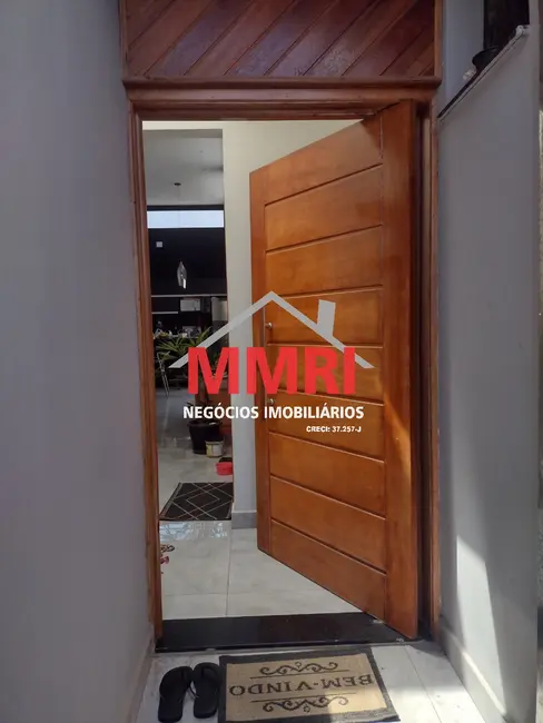 Casa com 1 quarto à venda, 86m2 em Tatui - SP - imagem 2 Foto 2 de Casa com 1 quarto à venda, 86m2 em Tatui - SP