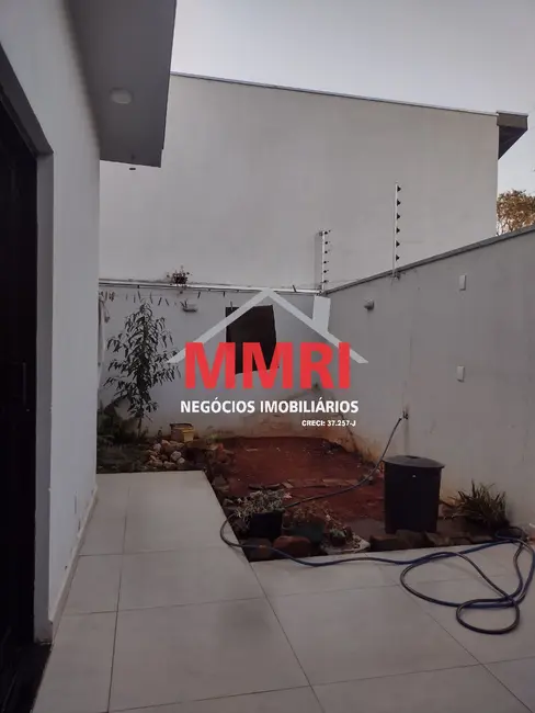 Casa com 1 quarto à venda, 86m2 em Tatui - SP - imagem 5 Foto 5 de Casa com 1 quarto à venda, 86m2 em Tatui - SP