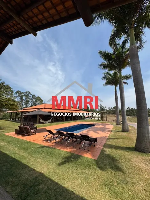 Foto 1 de Sítio / Rancho com 4 quartos à venda, 97000m2 em Aracoiaba Da Serra - SP
