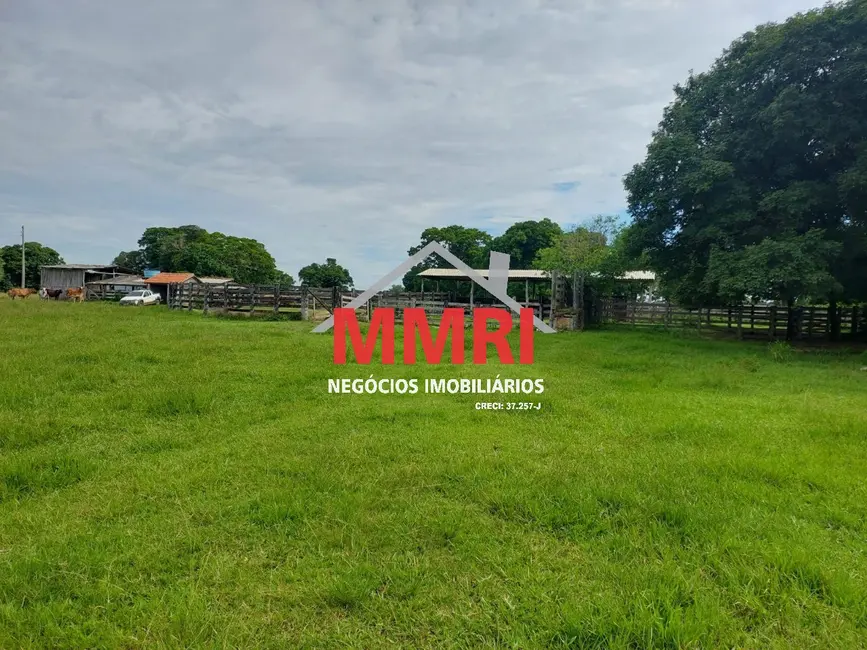 Foto 1 de Fazenda / Haras à venda, 512m2 em Cassilandia - MS