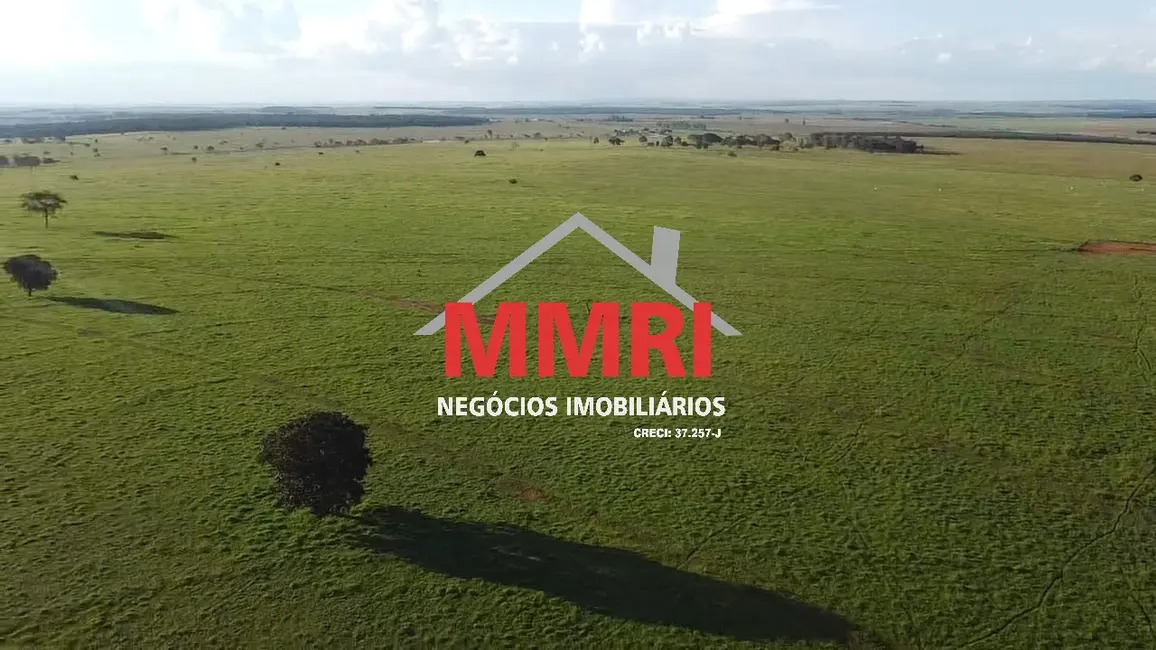 Foto 1 de Fazenda / Haras à venda, 2760m2 em Caceres - MT