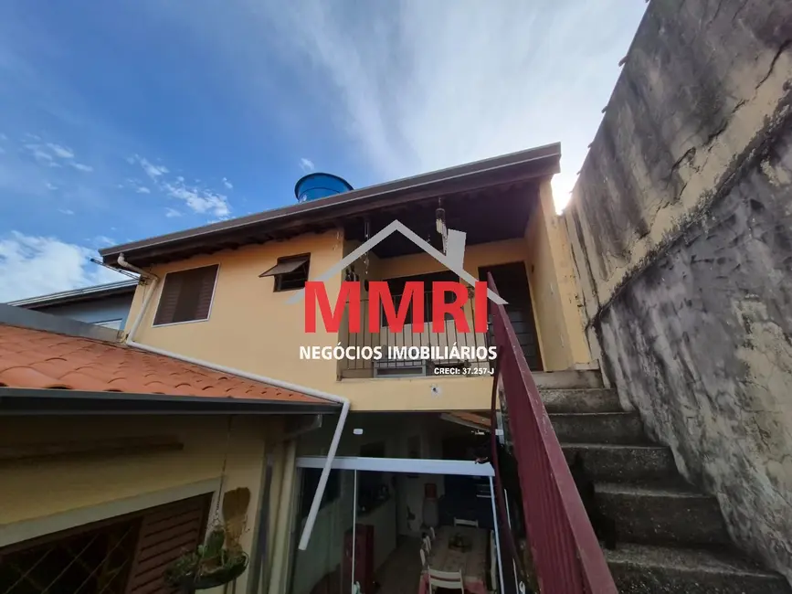 Foto 1 de Casa com 5 quartos à venda, 150m2 em Aracoiaba Da Serra - SP