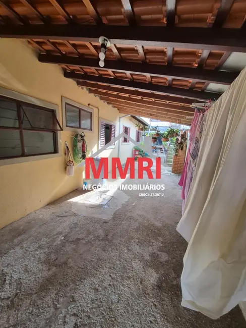 Foto 4 de Casa com 5 quartos à venda, 150m2 em Aracoiaba Da Serra - SP