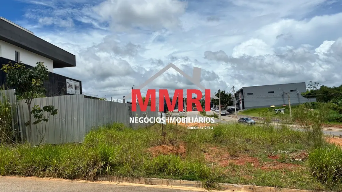 Foto 3 de Terreno / Lote à venda, 250m2 em Aracoiaba Da Serra - SP