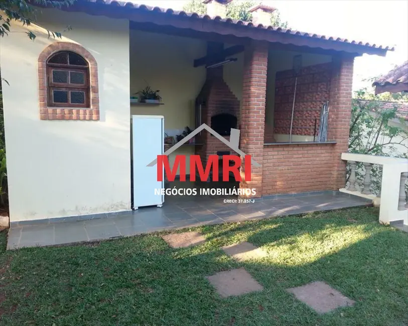 Foto 9 de Chácara com 3 quartos para alugar, 1000m2 em Aracoiaba Da Serra - SP