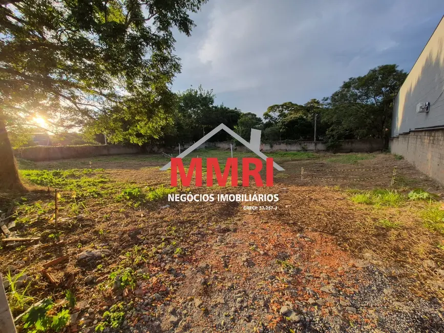 Terreno / Lote à venda, 400m2 em Centro, Aracoiaba Da Serra - SP - imagem 1 Foto 1 de Terreno / Lote à venda, 400m2 em Centro, Aracoiaba Da Serra - SP