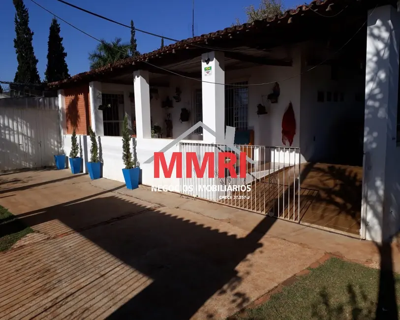 Foto 1 de Chácara com 2 quartos à venda, 1500m2 em Aracoiaba Da Serra - SP