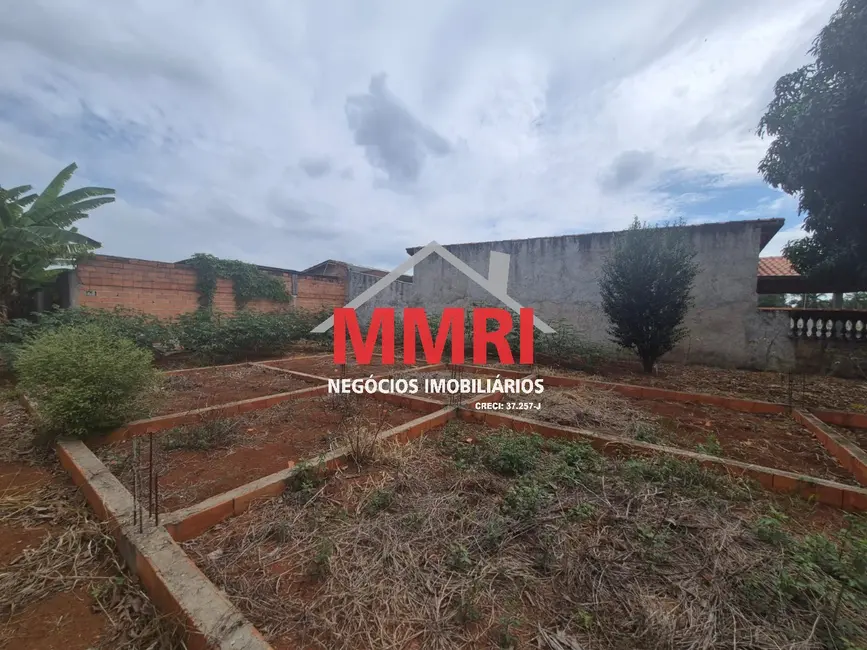 Foto 3 de Terreno / Lote à venda, 2000m2 em Aracoiaba Da Serra - SP