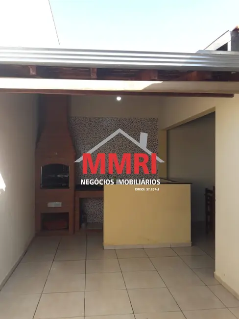 Casa com 2 quartos à venda, 177m2 em Aracoiaba Da Serra - SP - imagem 4 Foto 4 de Casa com 2 quartos à venda, 177m2 em Aracoiaba Da Serra - SP
