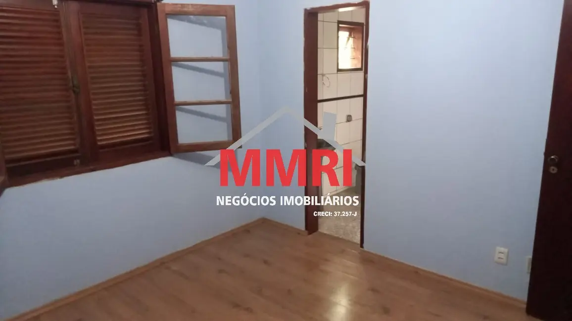 Foto 4 de Chácara com 2 quartos à venda e para alugar, 70m2 em Aracoiaba Da Serra - SP