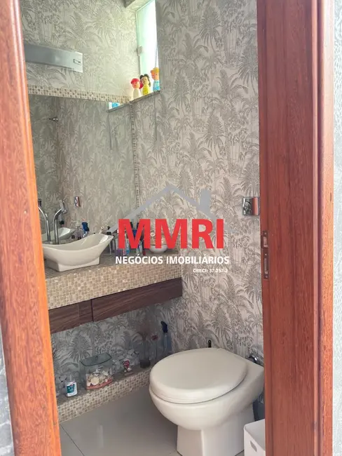 Casa com 3 quartos à venda, 282m2 em Parque Residencial Villa dos Inglezes, Sorocaba - SP - imagem 2 Foto 2 de Casa com 3 quartos à venda, 282m2 em Parque Residencial Villa dos Inglezes, Sorocaba - SP