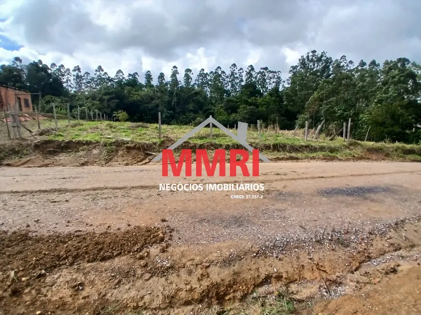 Foto 2 de Terreno / Lote à venda, 1000m2 em Aracoiaba Da Serra - SP