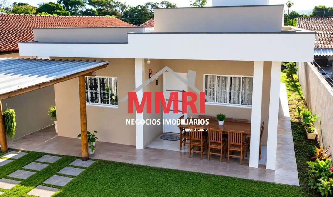 Casa com 3 quartos à venda, 95m2 em Aracoiaba Da Serra - SP - imagem 1 Foto 1 de Casa com 3 quartos à venda, 95m2 em Aracoiaba Da Serra - SP