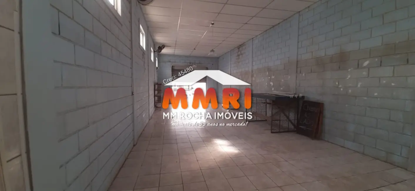 Foto 2 de Casa com 1 quarto à venda, 300m2 em Aracoiaba Da Serra - SP