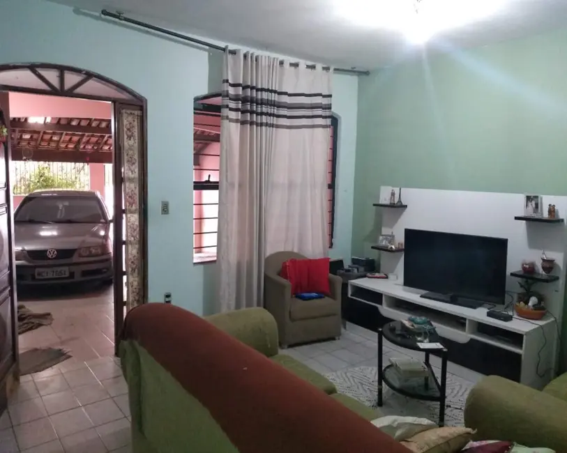 Foto 2 de Casa com 3 quartos à venda, 172m2 em Jardim Tatiana, Sorocaba - SP