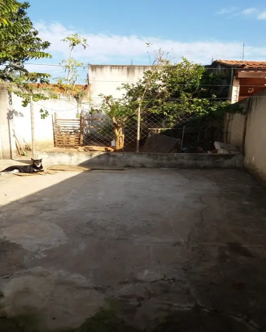 Casa com 2 quartos à venda, 250m2 em Vila Regina, Itapetininga - SP - imagem 3 Foto 3 de Casa com 2 quartos à venda, 250m2 em Vila Regina, Itapetininga - SP