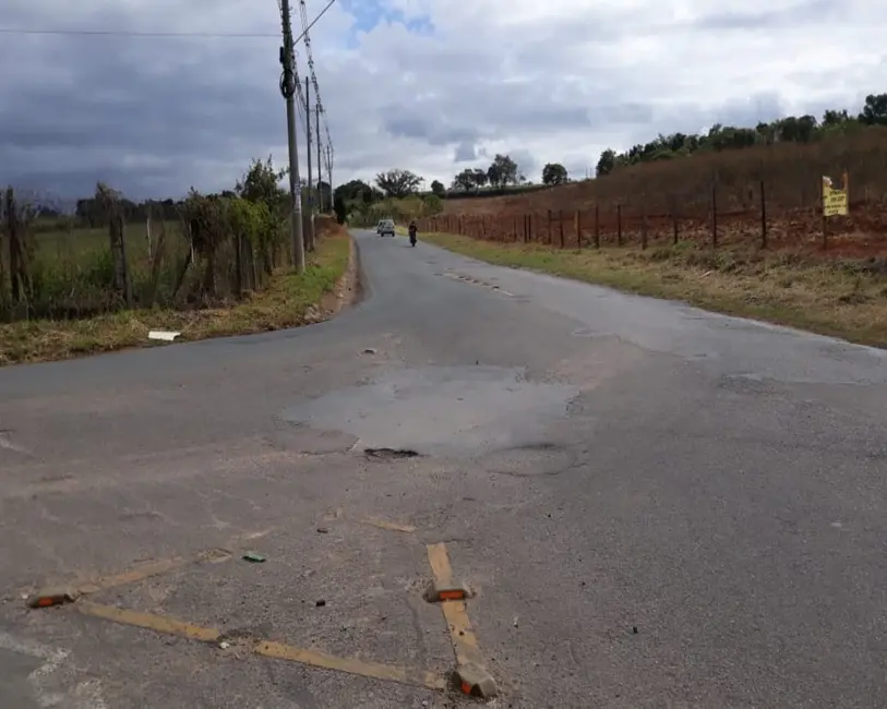 Foto 3 de Terreno / Lote à venda, 1742000m2 em Aracoiaba Da Serra - SP